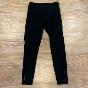 Lululemon cropped black leggings with pockets